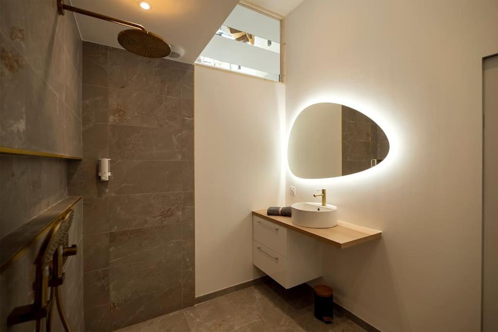 Loft De Luxe Le Chic, Grand Jacuzzi, Vue Port De Plaisance Apartment Saint-Valery-en-Caux Exterior photo